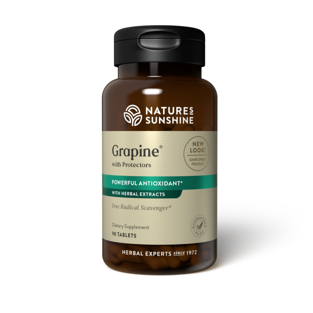 Lus1750_grapine-w-protectors-_bottle-1024×1024